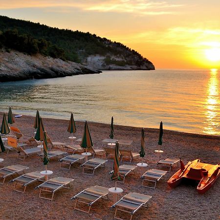 Hotel del Faro - Pugnochiuso Resort Vieste Esterno foto
