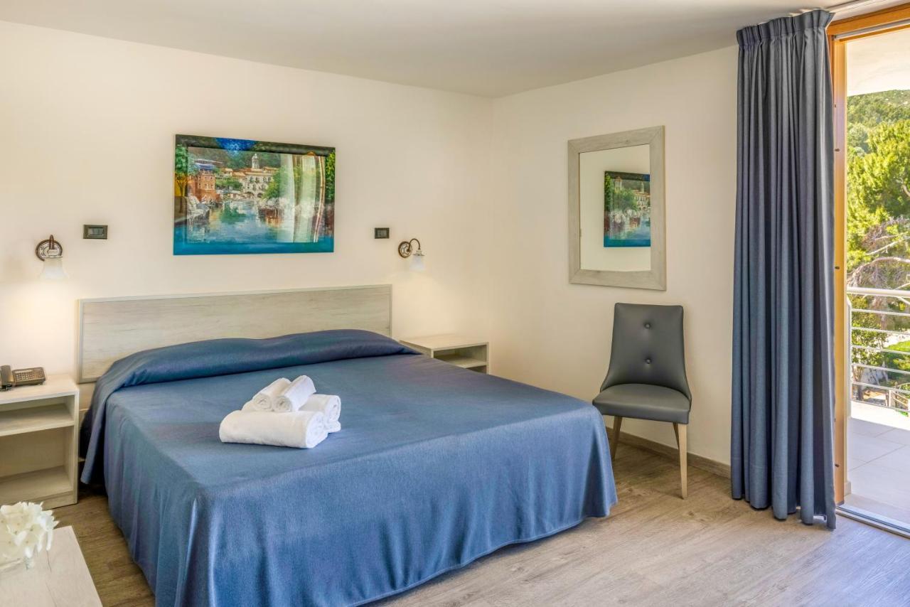 Hotel del Faro - Pugnochiuso Resort Vieste Esterno foto