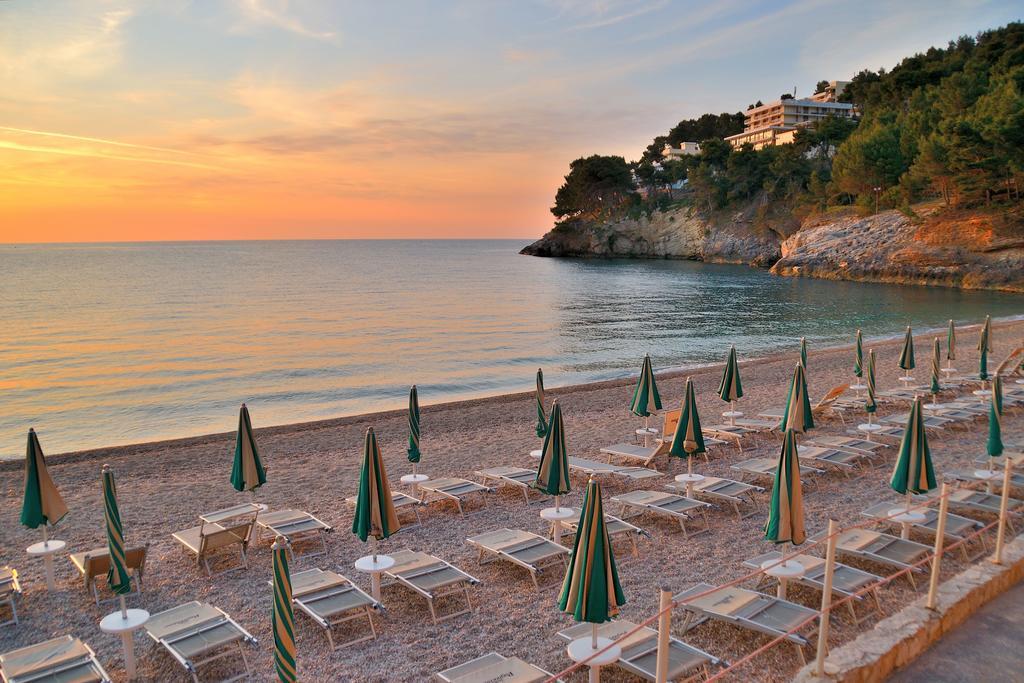 Hotel del Faro - Pugnochiuso Resort Vieste Esterno foto